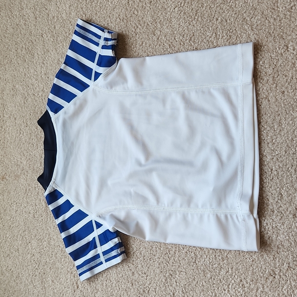 Nautica toddler boy swim set, size 2T, matching swim trunks and rashguard - Picture 3 of 11